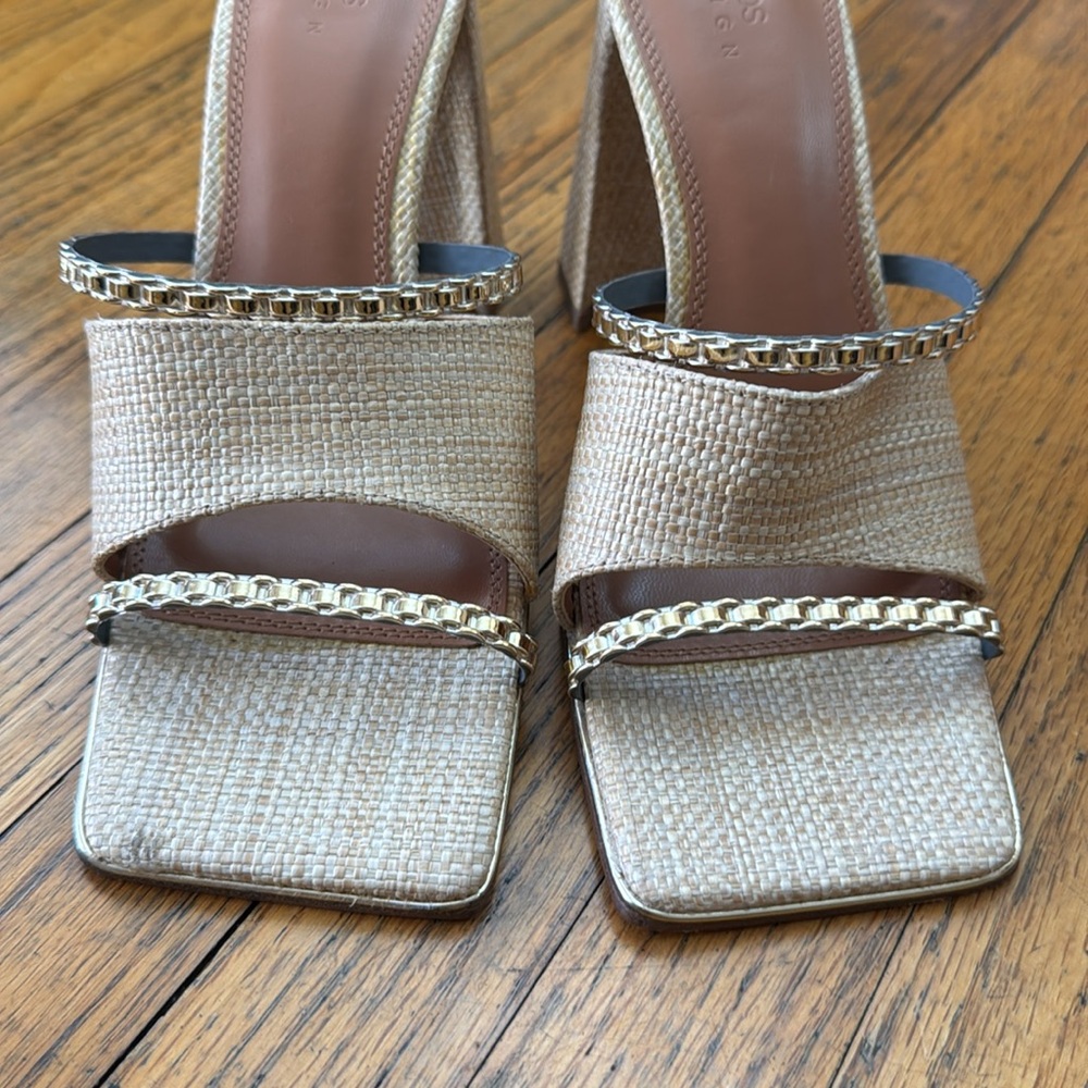 ASOS Heals - Picture 5 of 10
